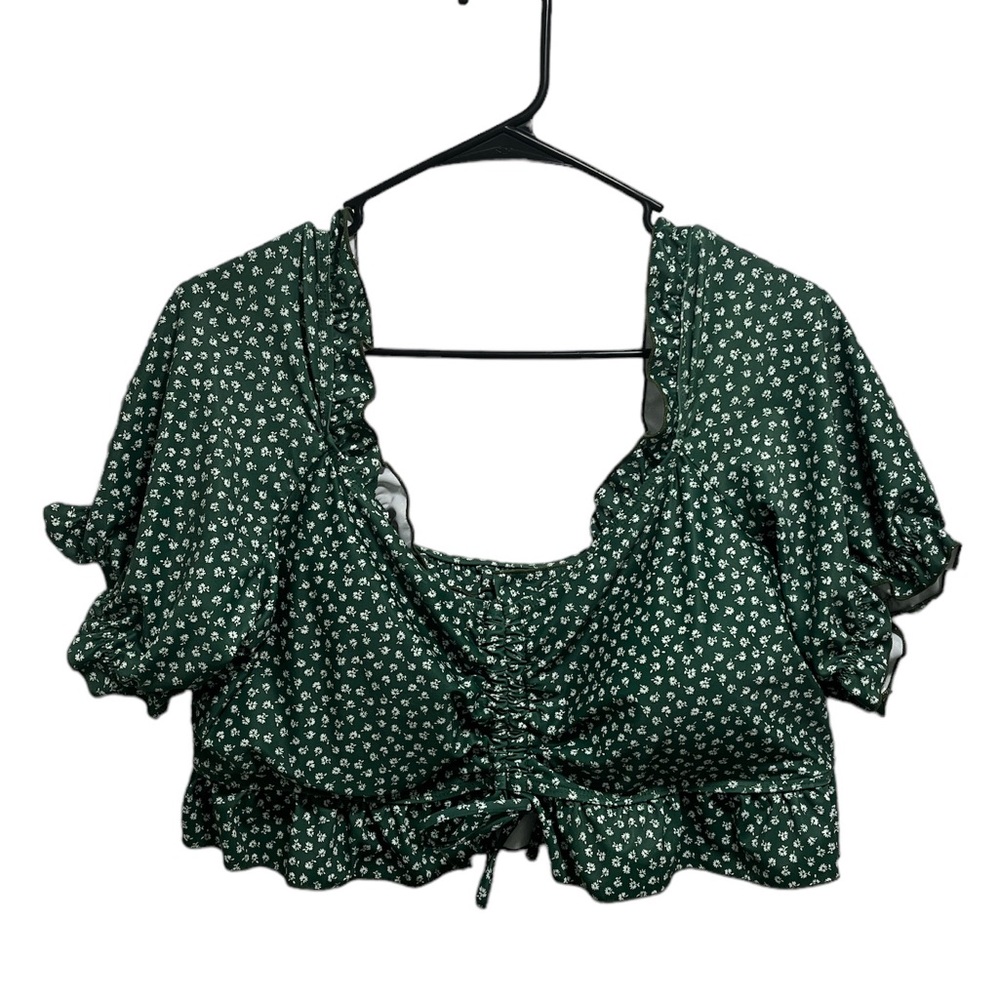 SHEIN Crop Top